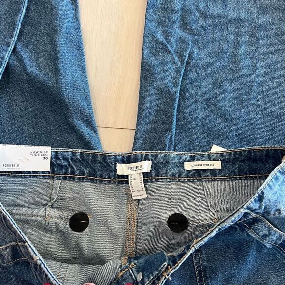 Forever 21 women low rise wide leg jeans size 30 - Picture 9 of 10